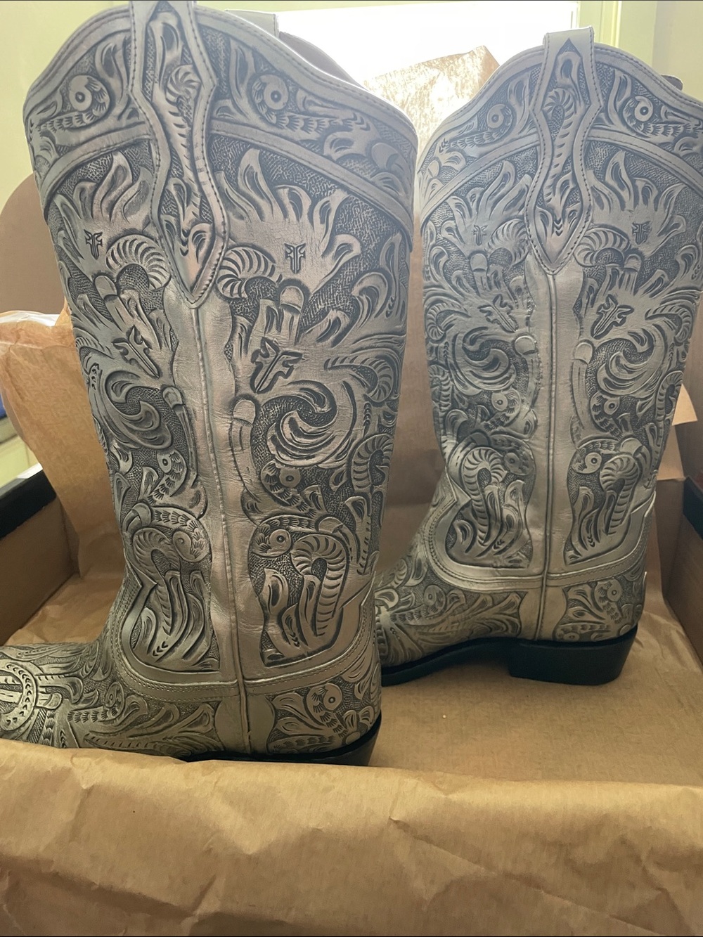 Frye Billy Daisy Pull On Boots
